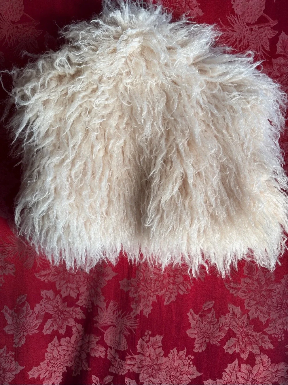 AKIRA coco Faux fur vest - Picture 7 of 7